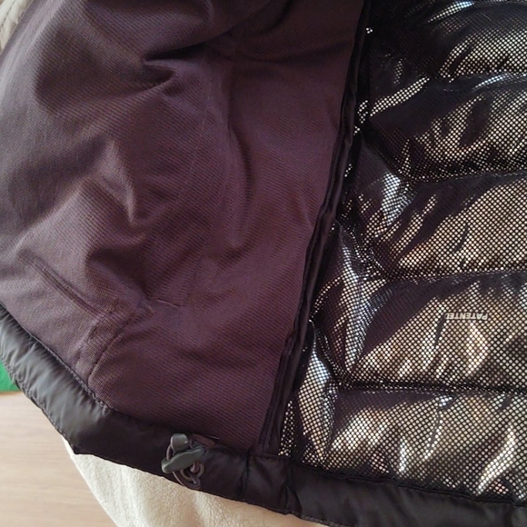 Omni-Heat White Out Vest - Picture 8 of 9